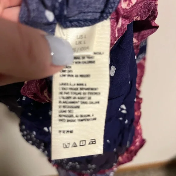 NWT Free People Navy & Magenta Patterned Peasant Top - Picture 8 of 8